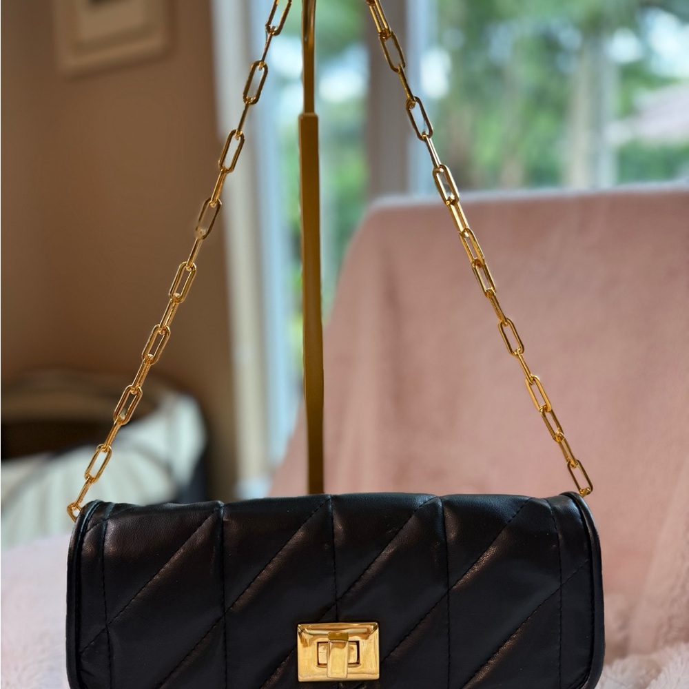 Black Quilted Chain Shoulder Bag